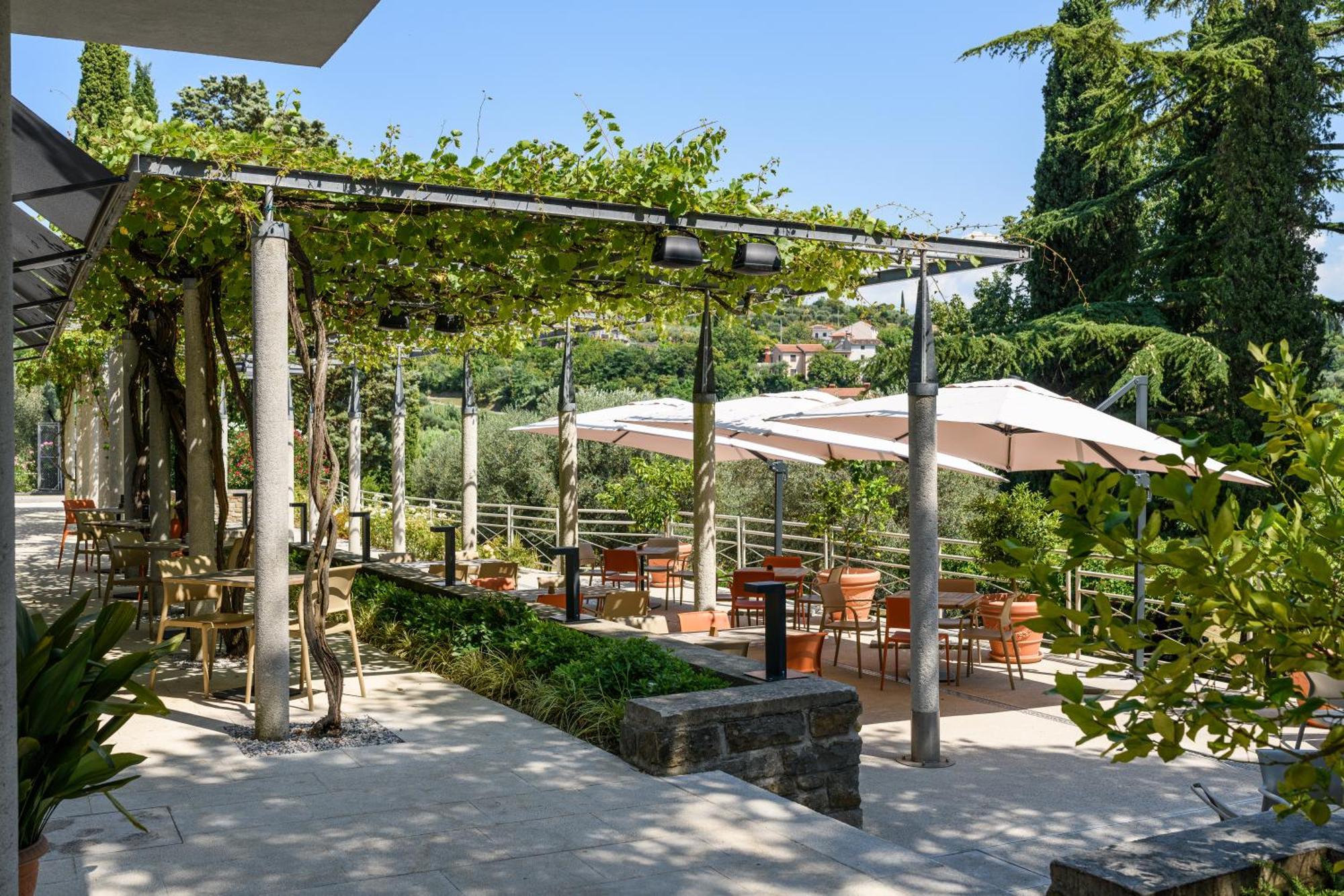 Hotel Laguna Deluxe - Terme Krka Strunjan Exterior foto